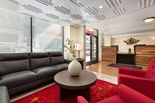 Ramada by Wyndham Oakland Downtown City Center Main image